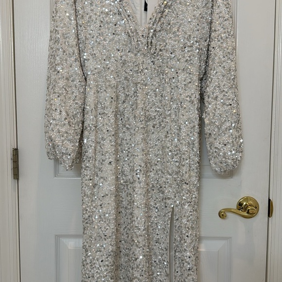 Retrofete Camille Sequin Dress in White Size Medium NWT - Picture 11 of 15